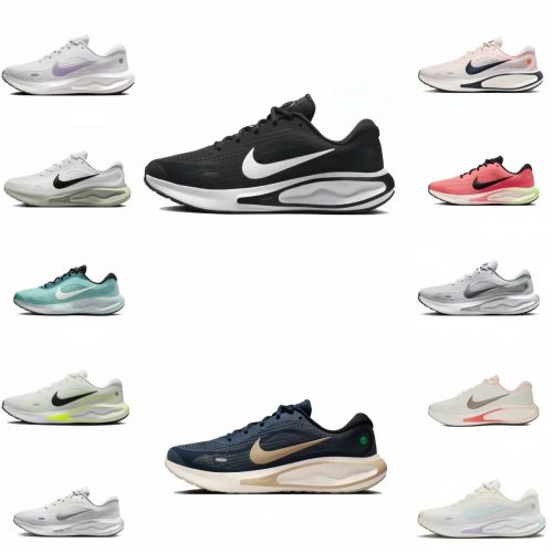 Nike Motiva walking sneakers Black