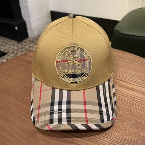 Burberry Check Baseball Cap Classic Streetwear Baseball Cap Beige