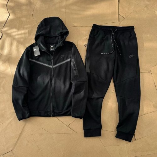Nike Tech Fleece Sporty Tracksuit Set Black