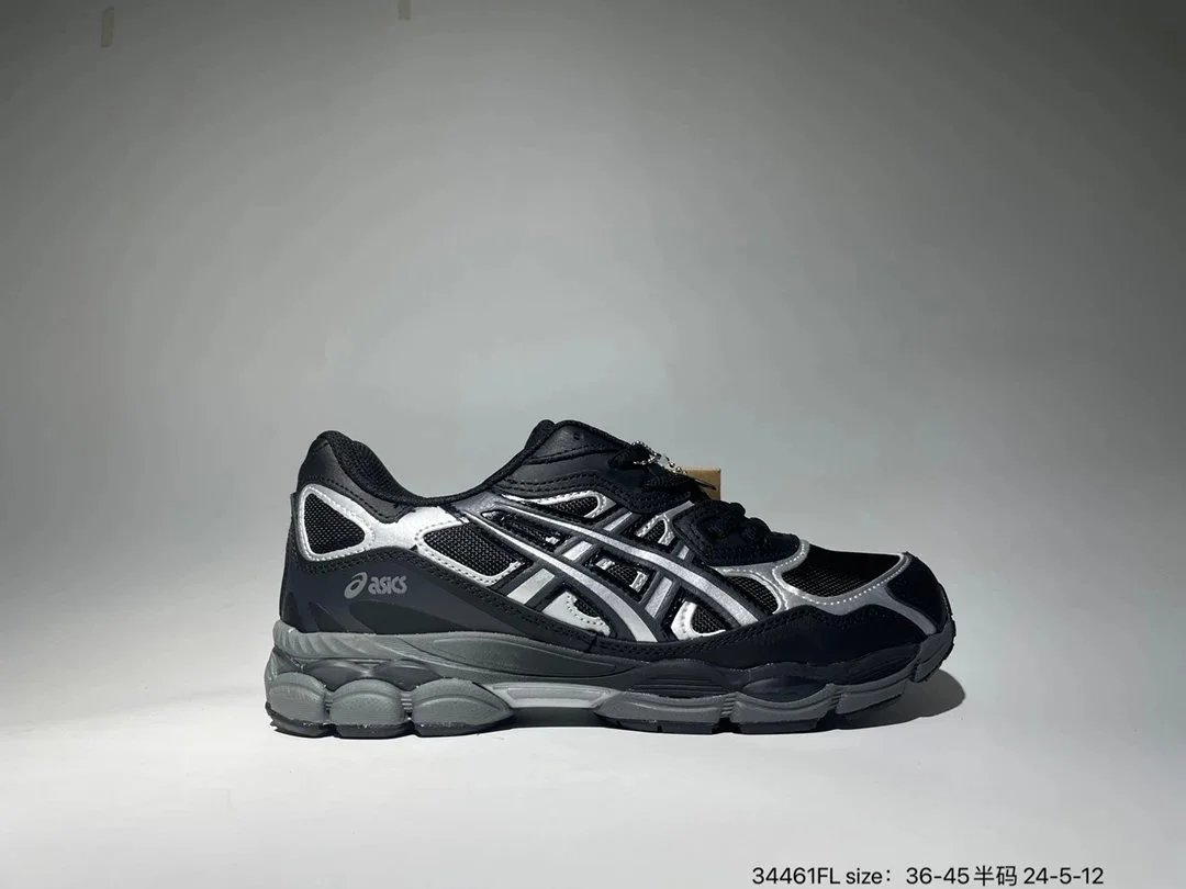 黑色 黑色