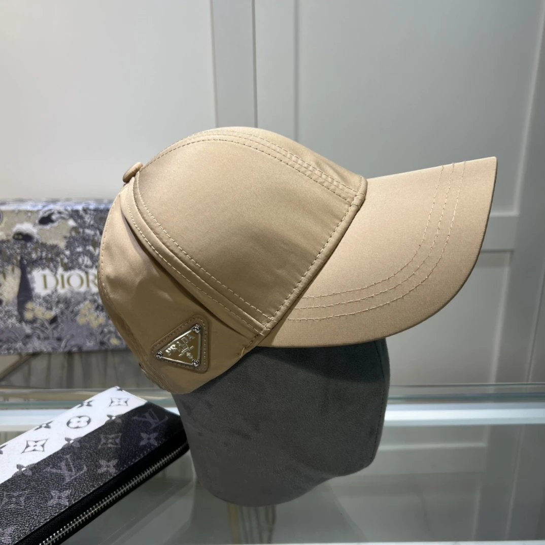 4 4