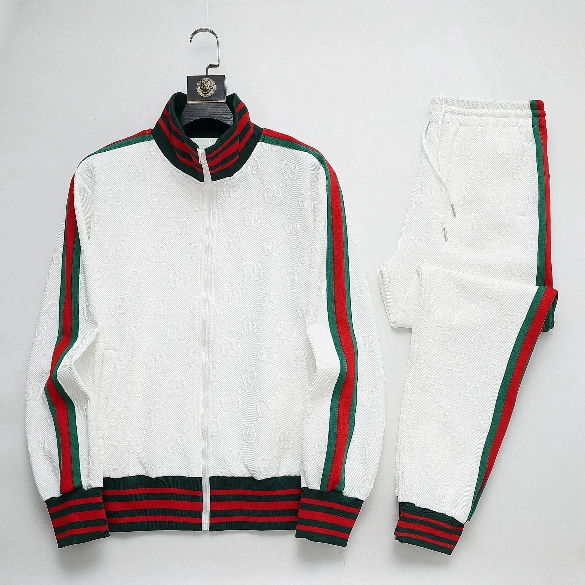 7 7