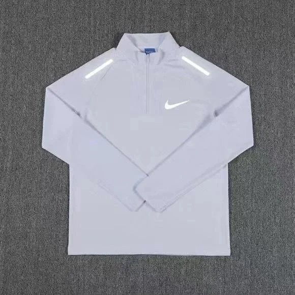 9 9