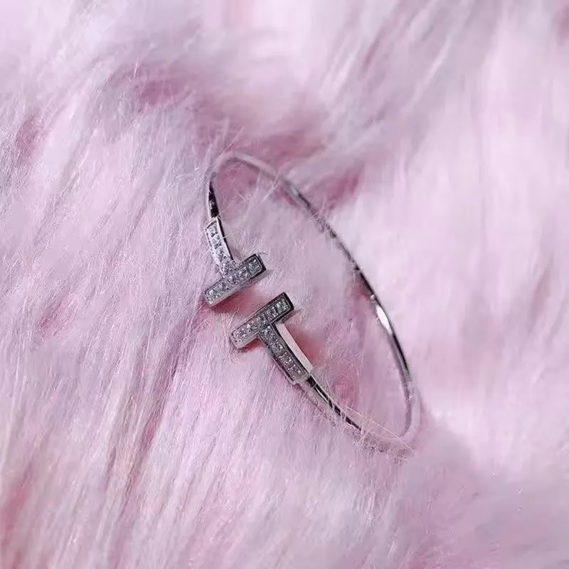 7 7
