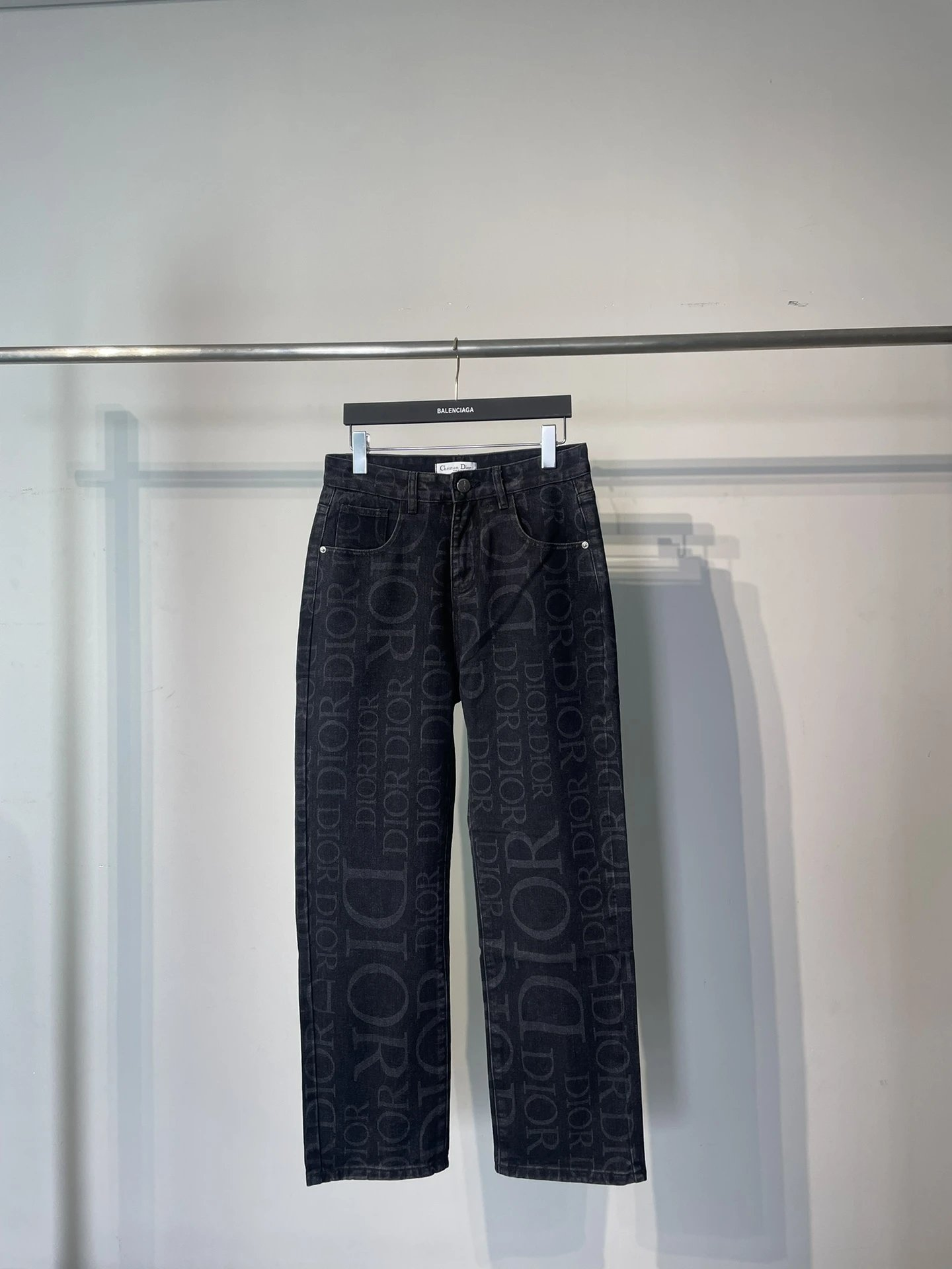 38 38