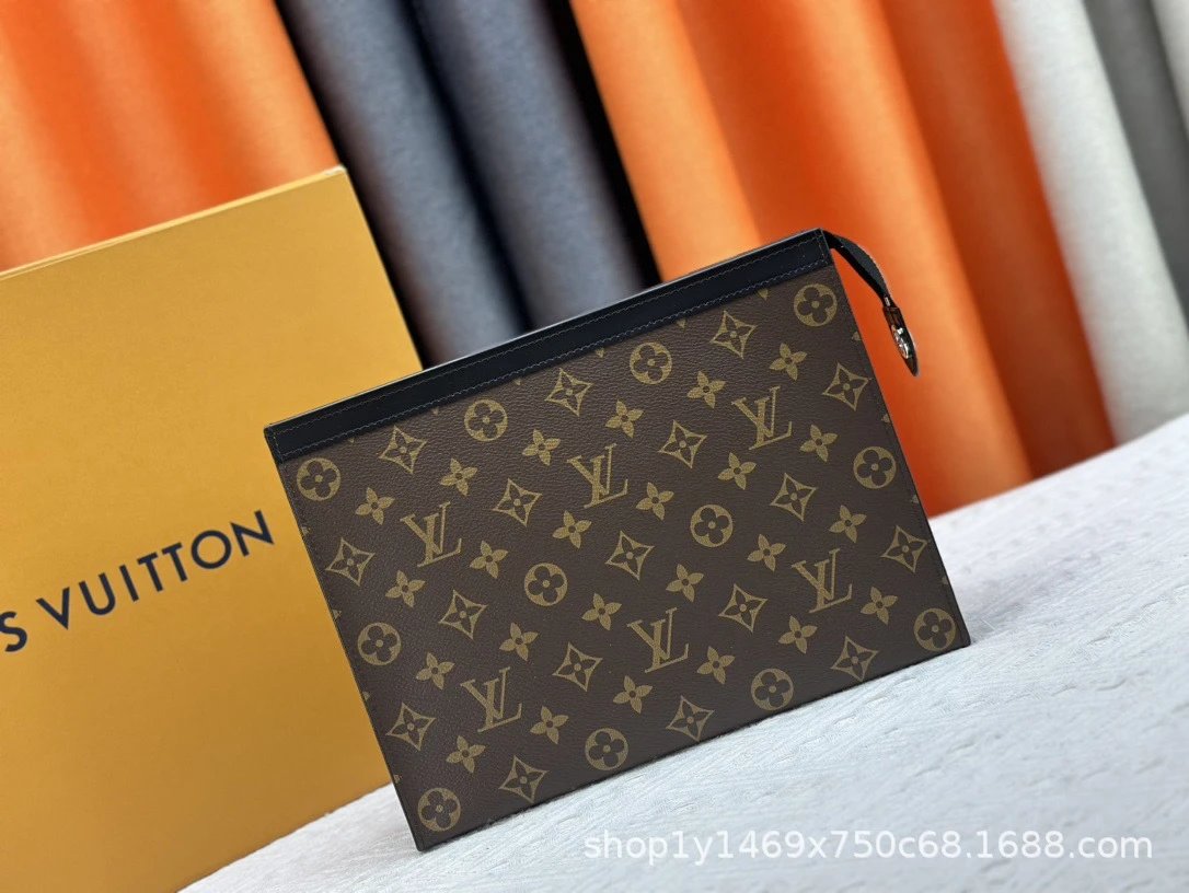 02 02