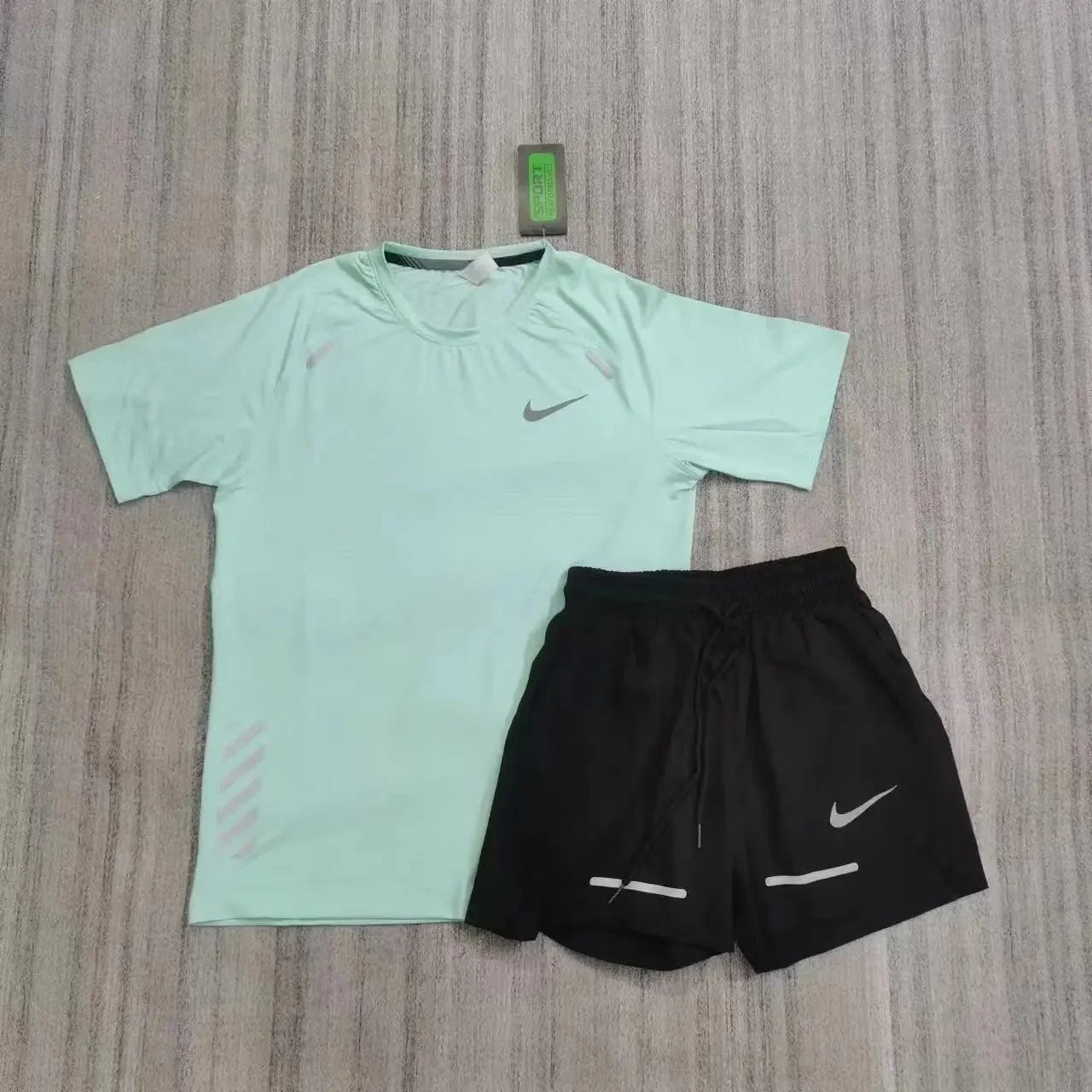 反光4 反光4