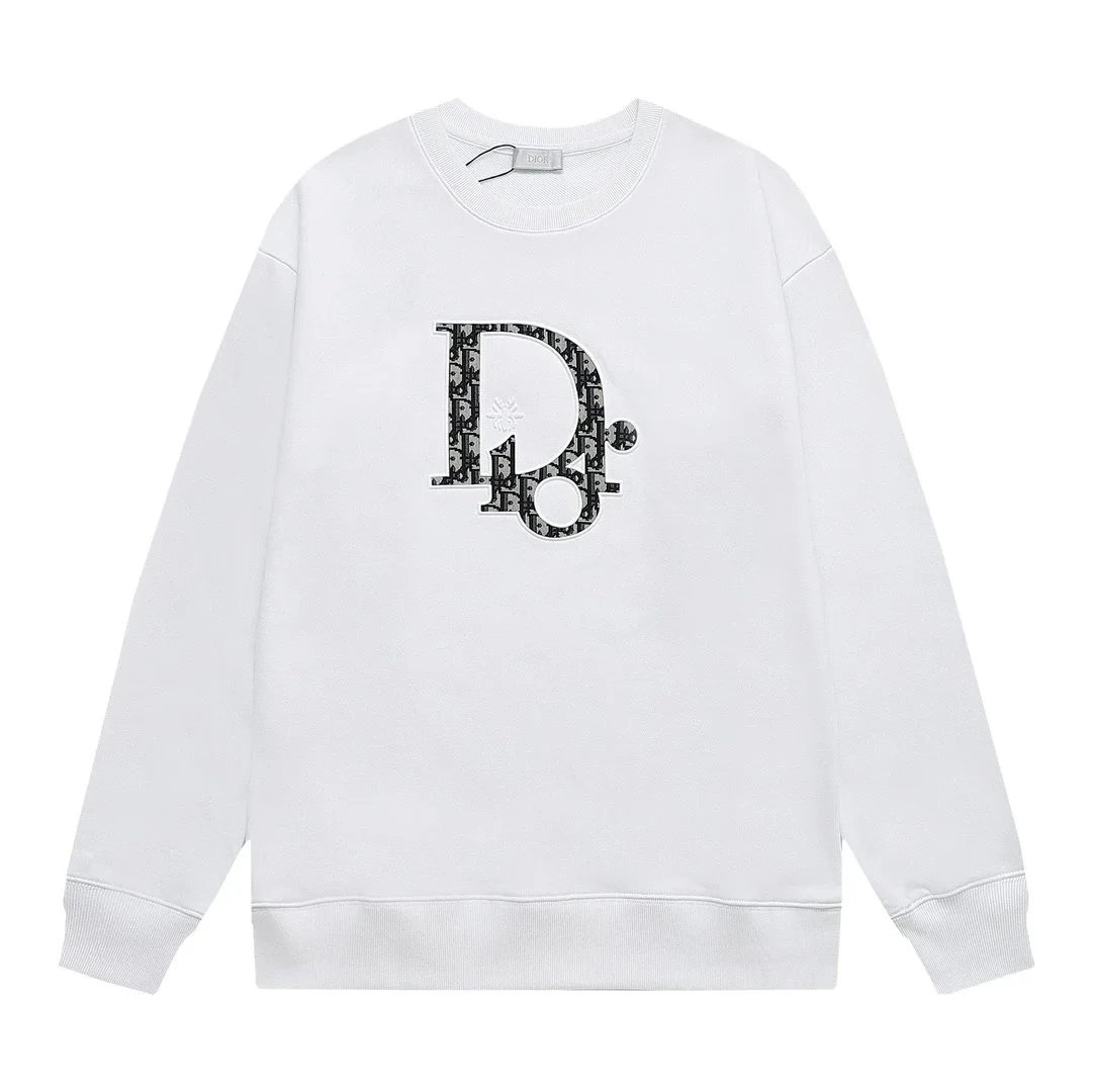 3 3