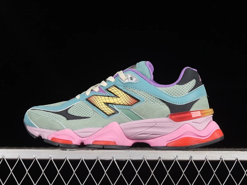 47 47