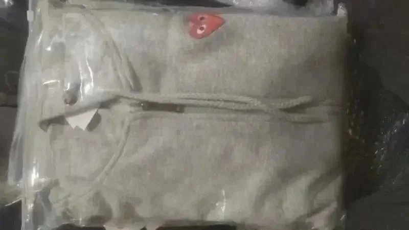 前小红心毛圈开衫灰色 前小红心毛圈开衫灰色