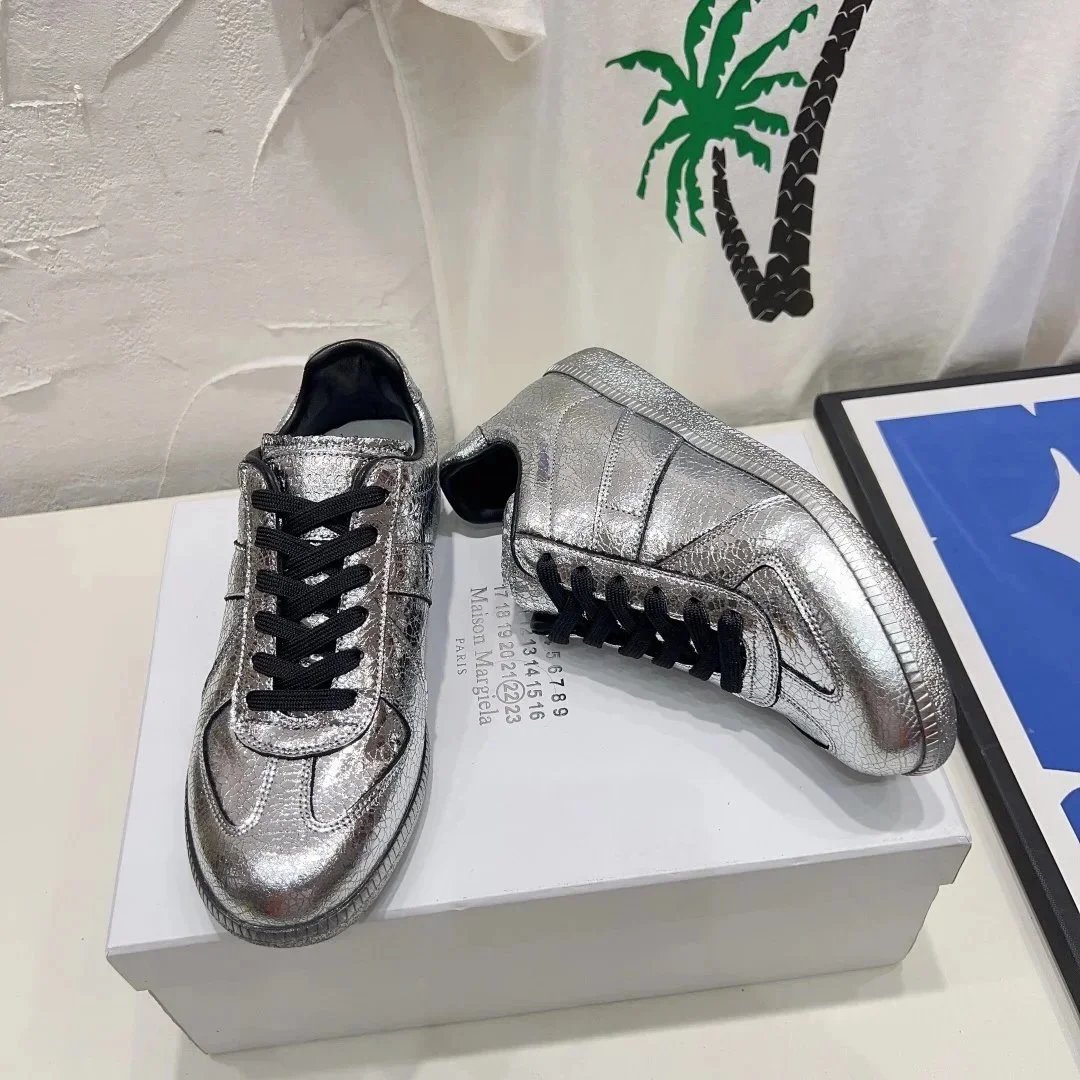 03 03