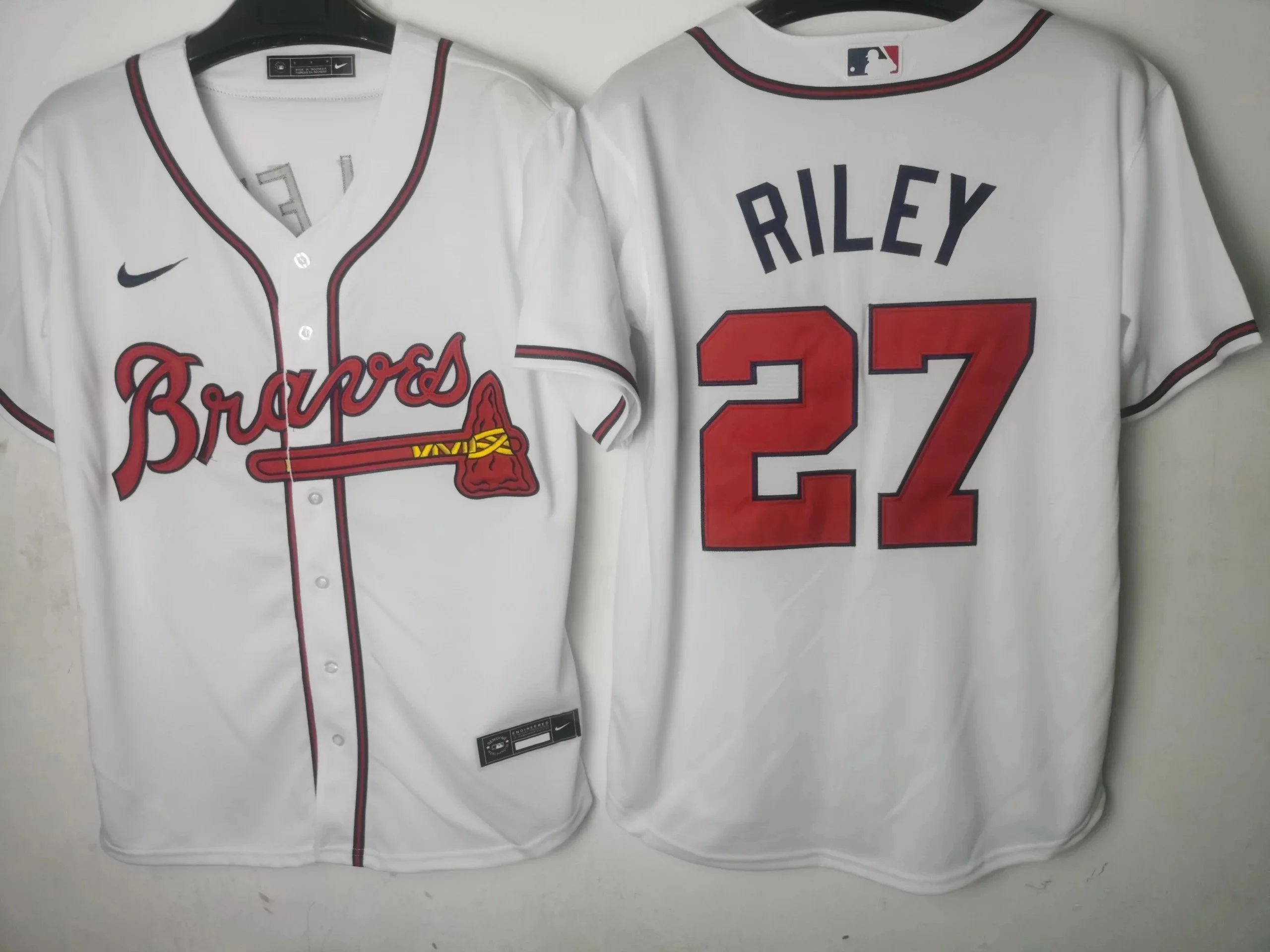 4 4