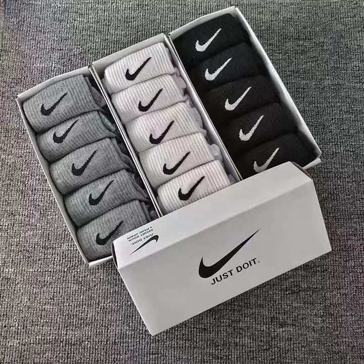 5双黑色中筒袜 5双黑色中筒袜