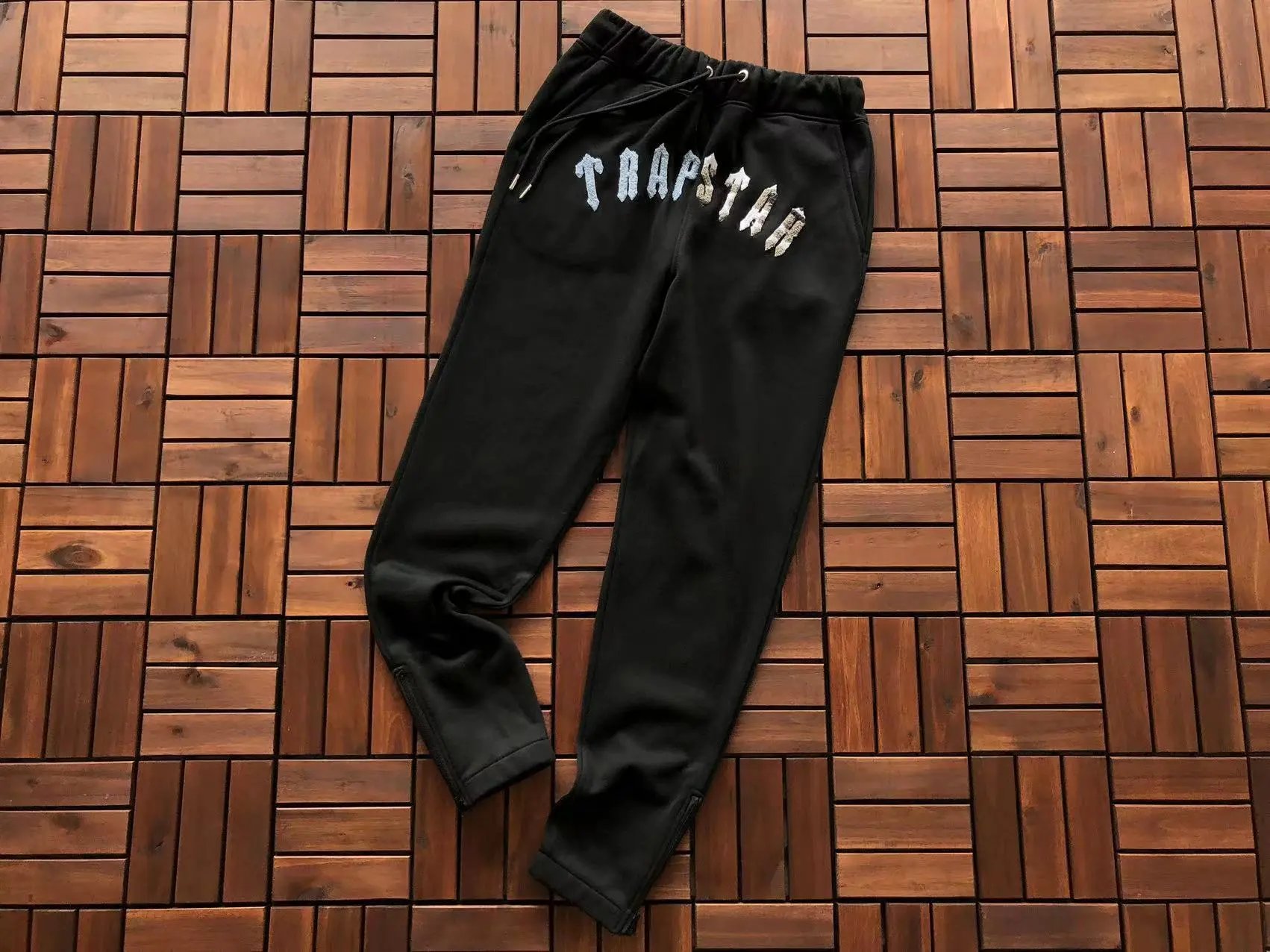 16 16