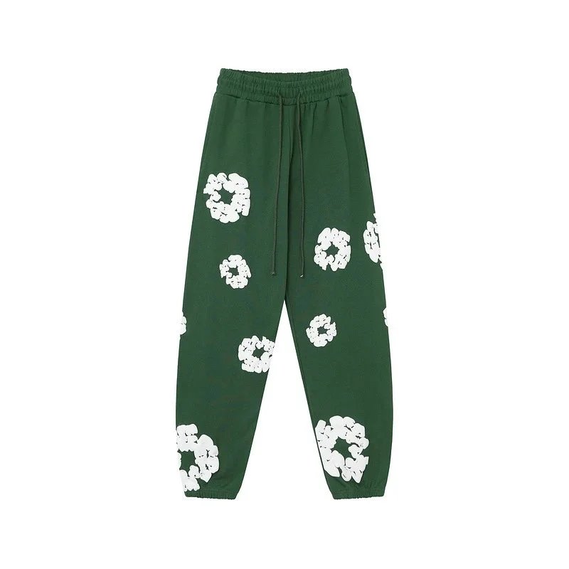 3 3
