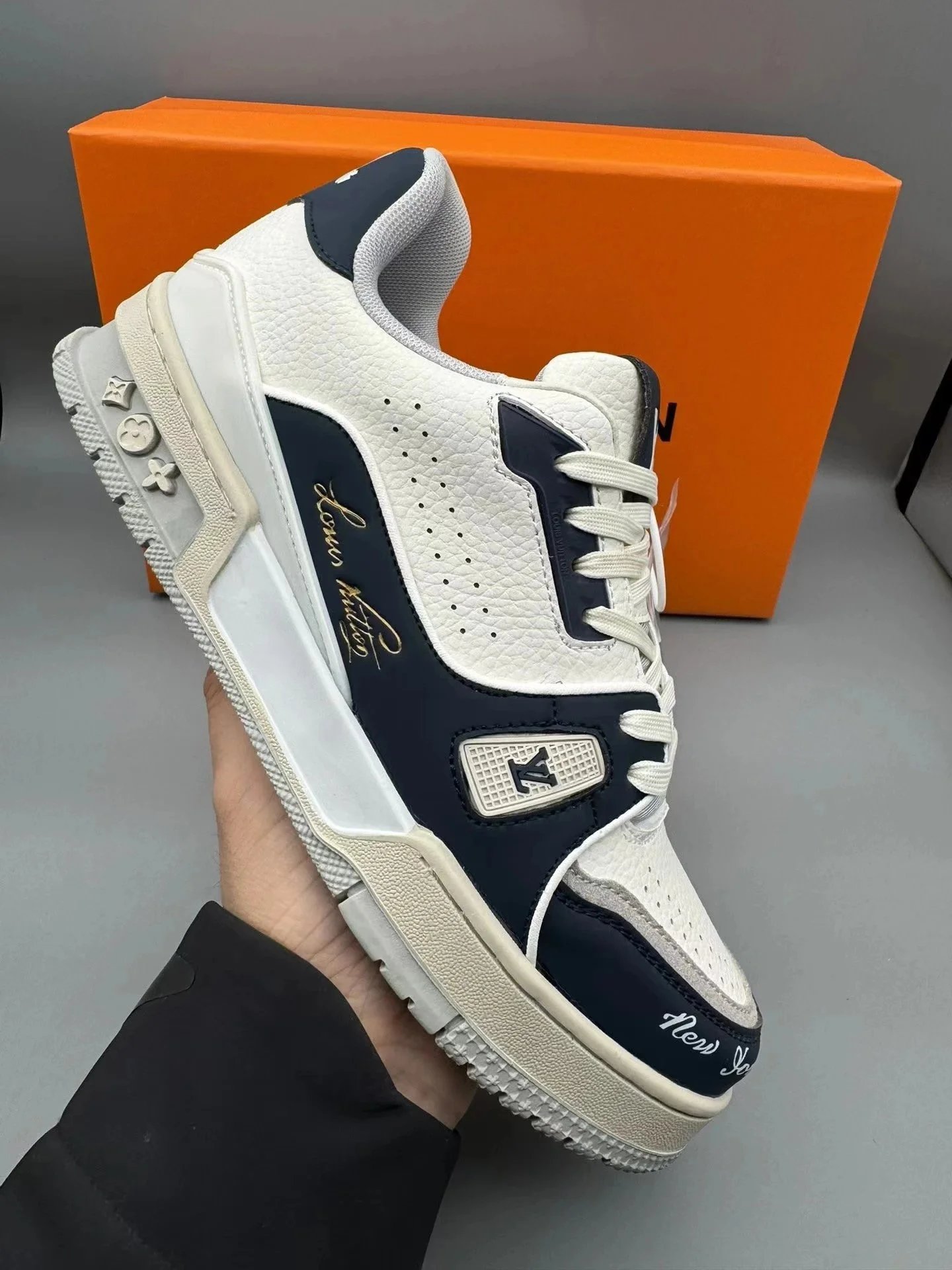 13 13