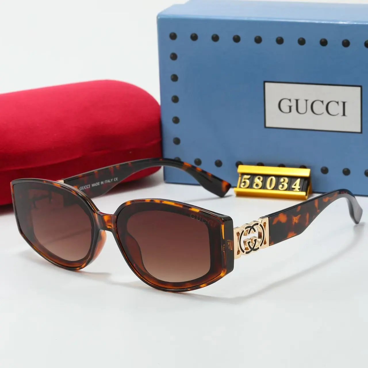 3 3