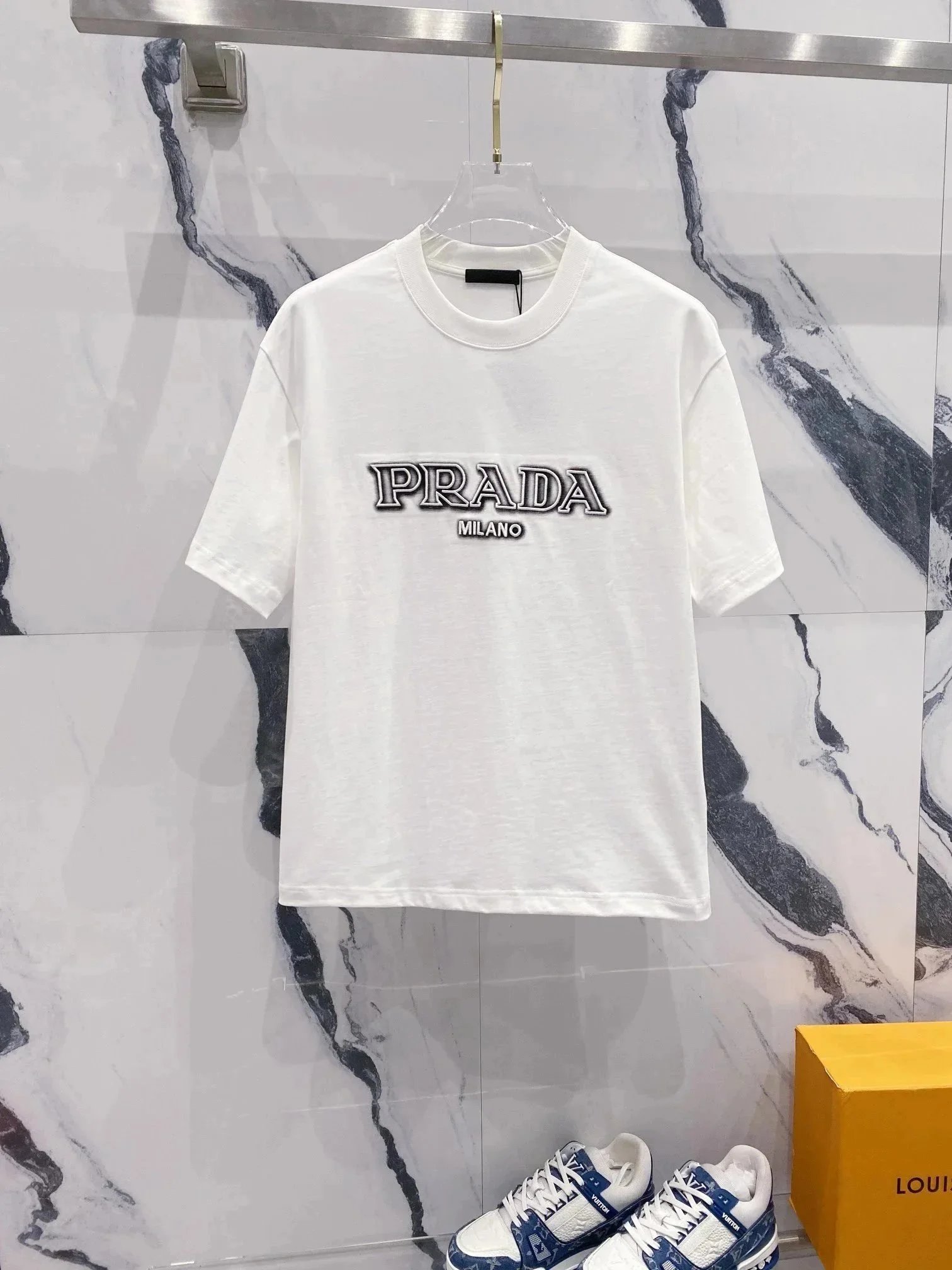 8 8