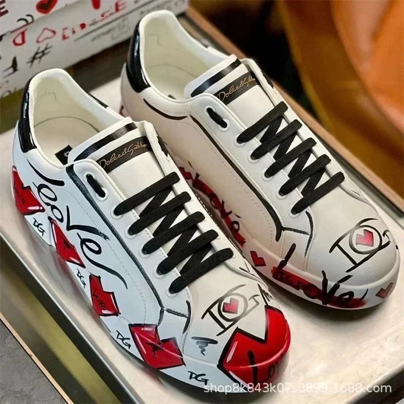 乳白色 乳白色