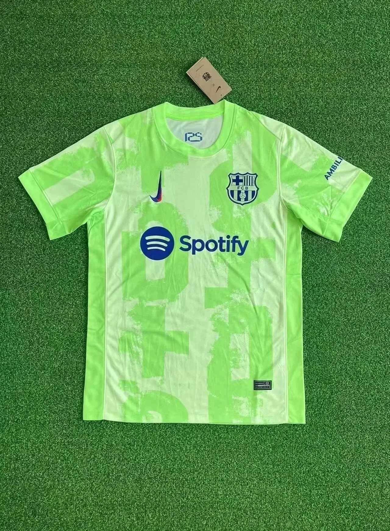 24-25巴萨二客 24-25巴萨二客