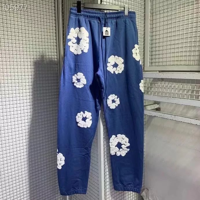 蓝色裤子