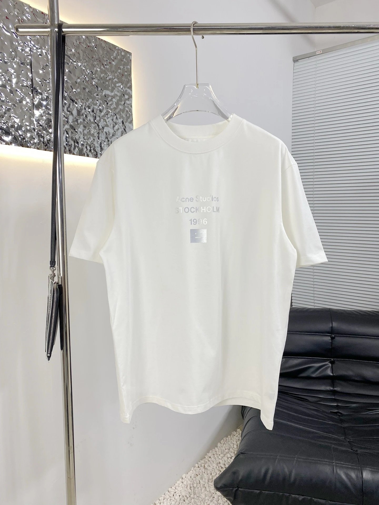 白色A2
