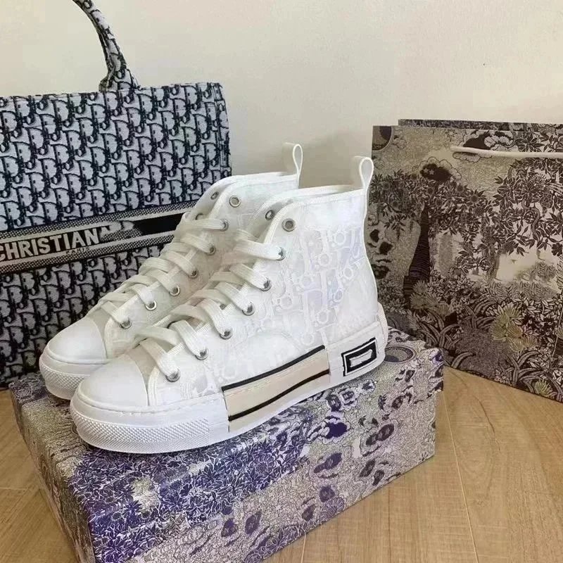 白色高帮