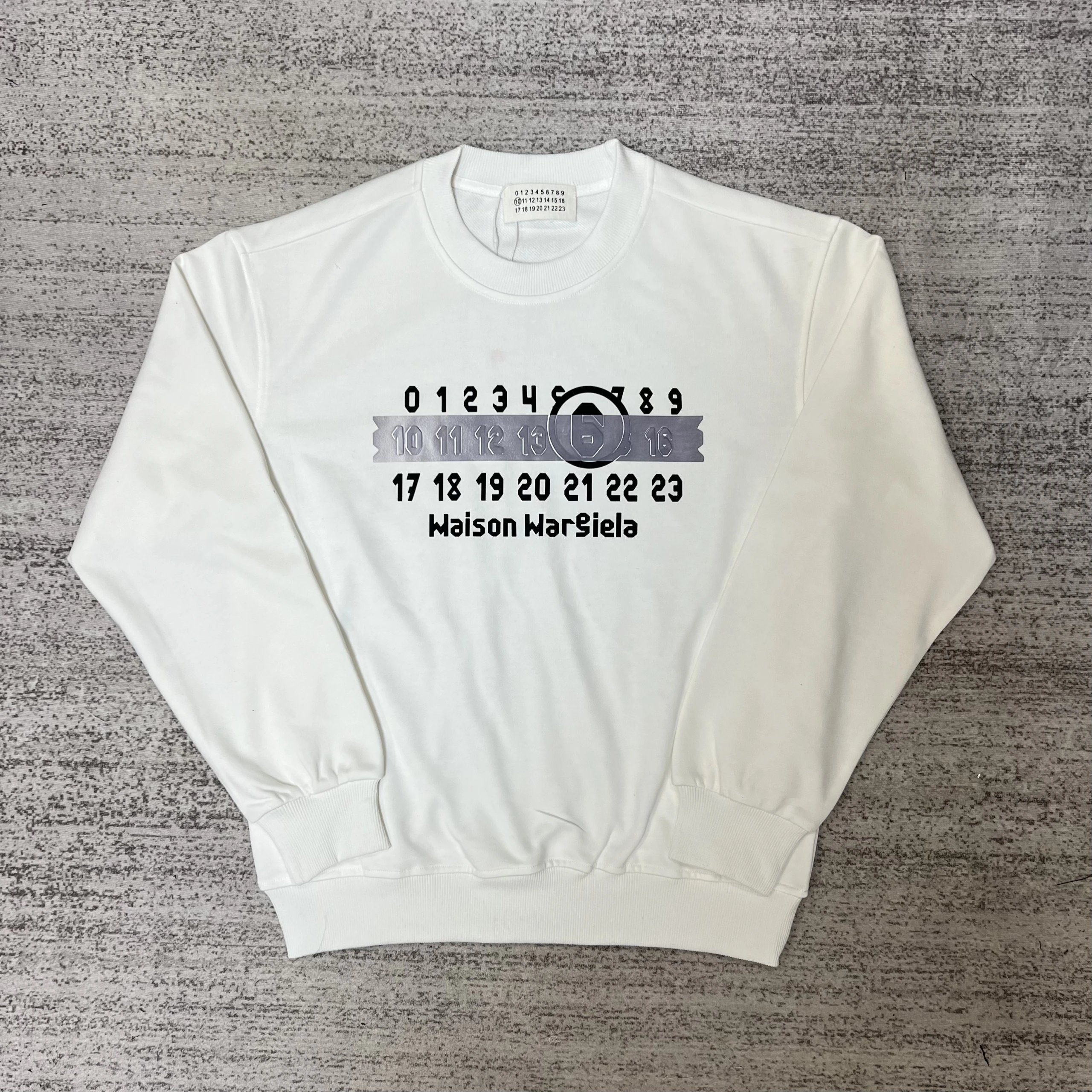 4 4