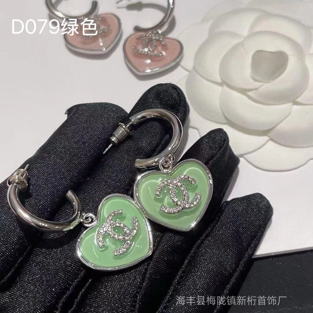 D079绿色