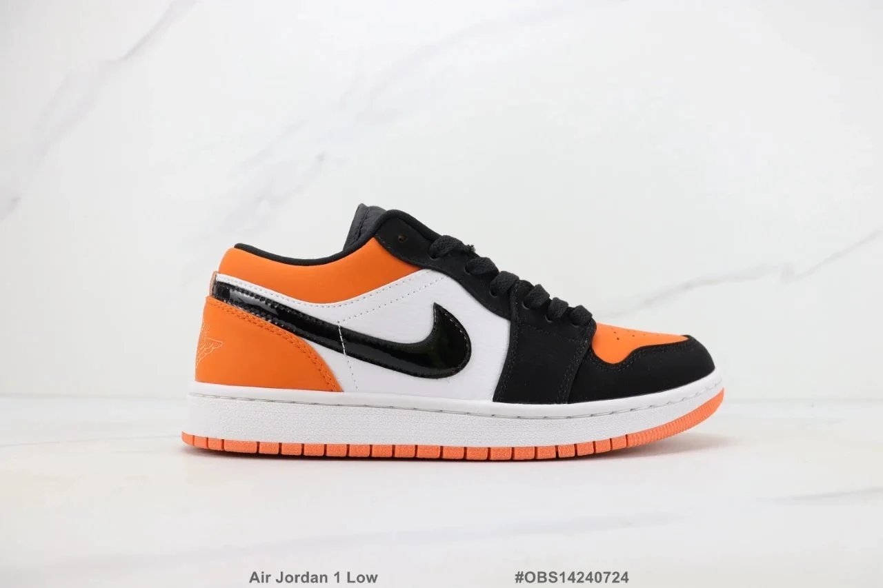 A02