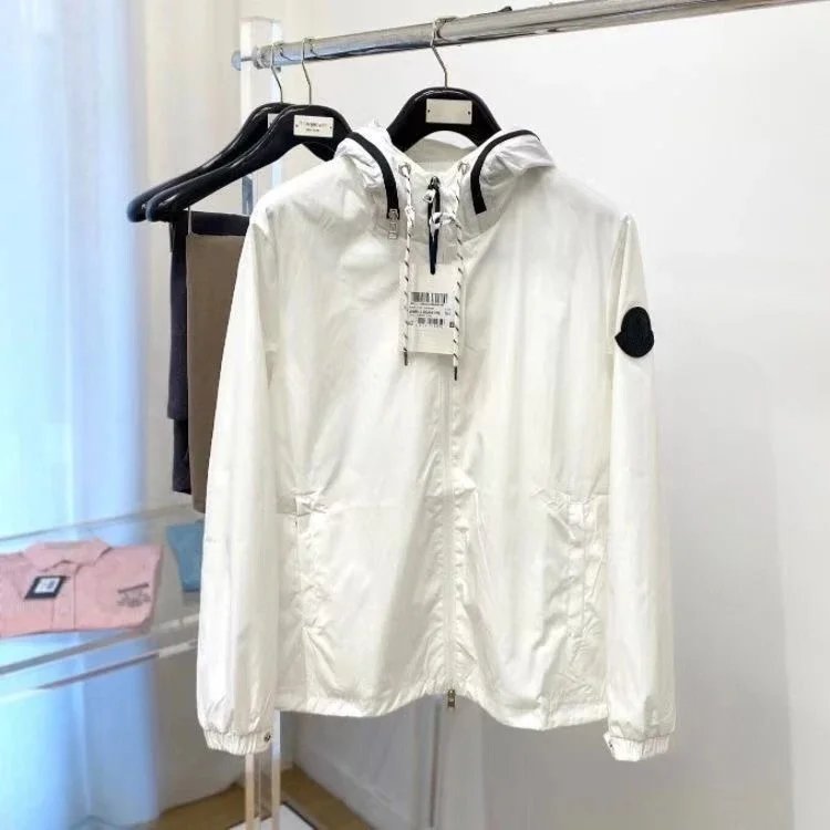 Moncler 04白色
