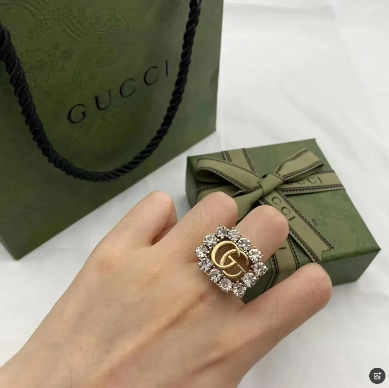 Gucci Crystal GG Ring Elegant Jewelry Gold