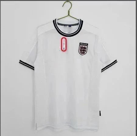 01 season England home retro