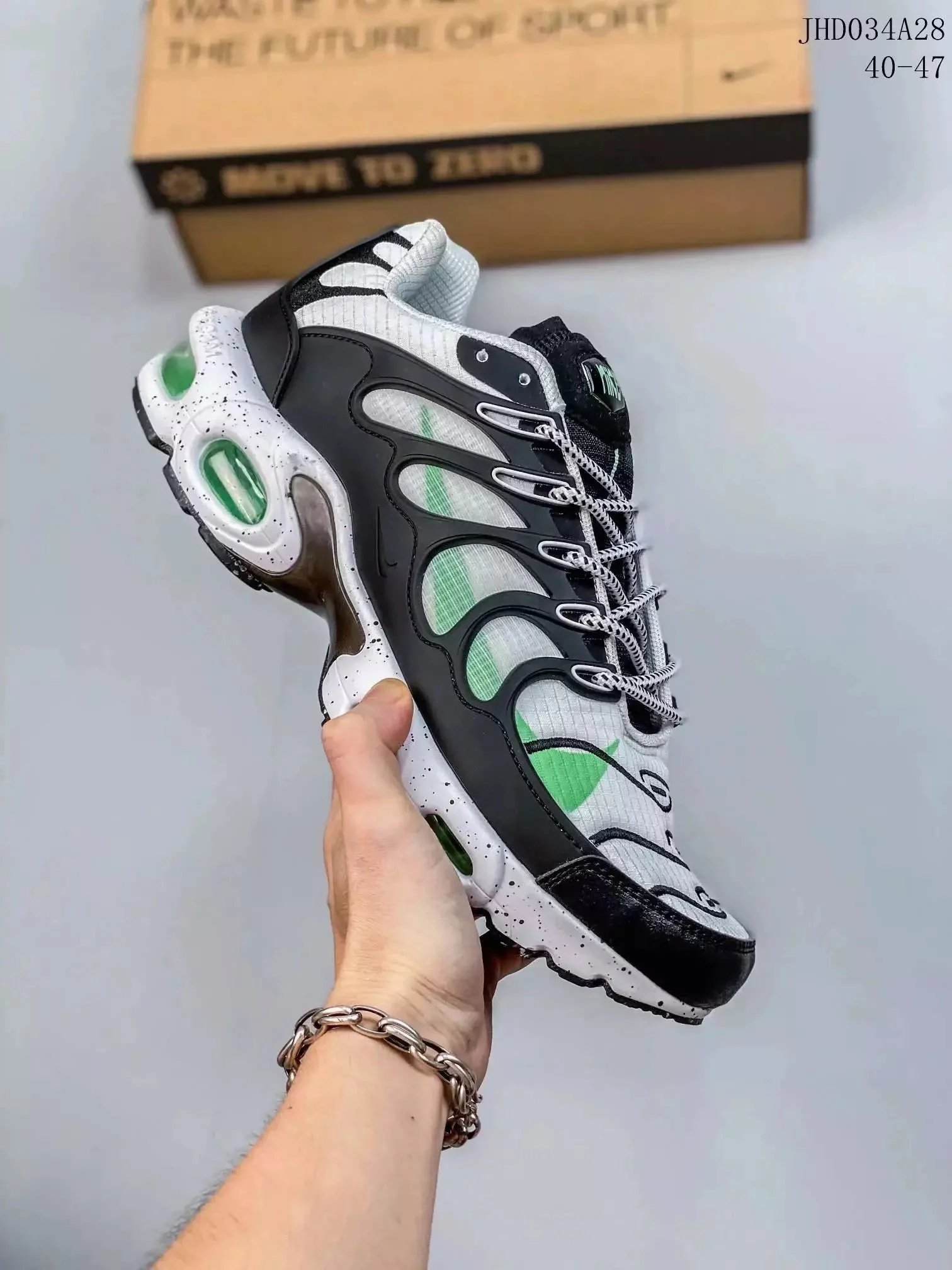 21黑白 21黑白