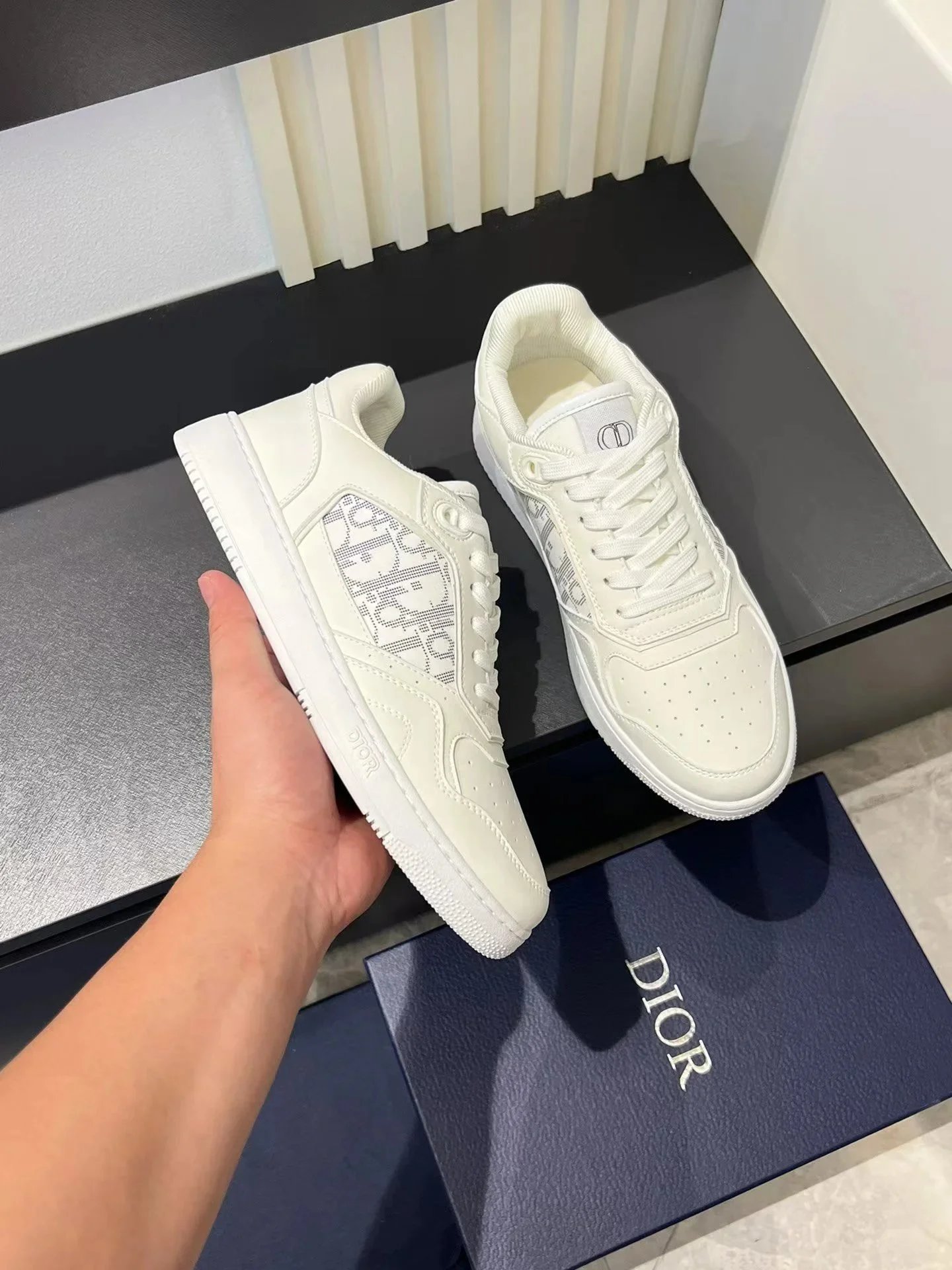 10 10