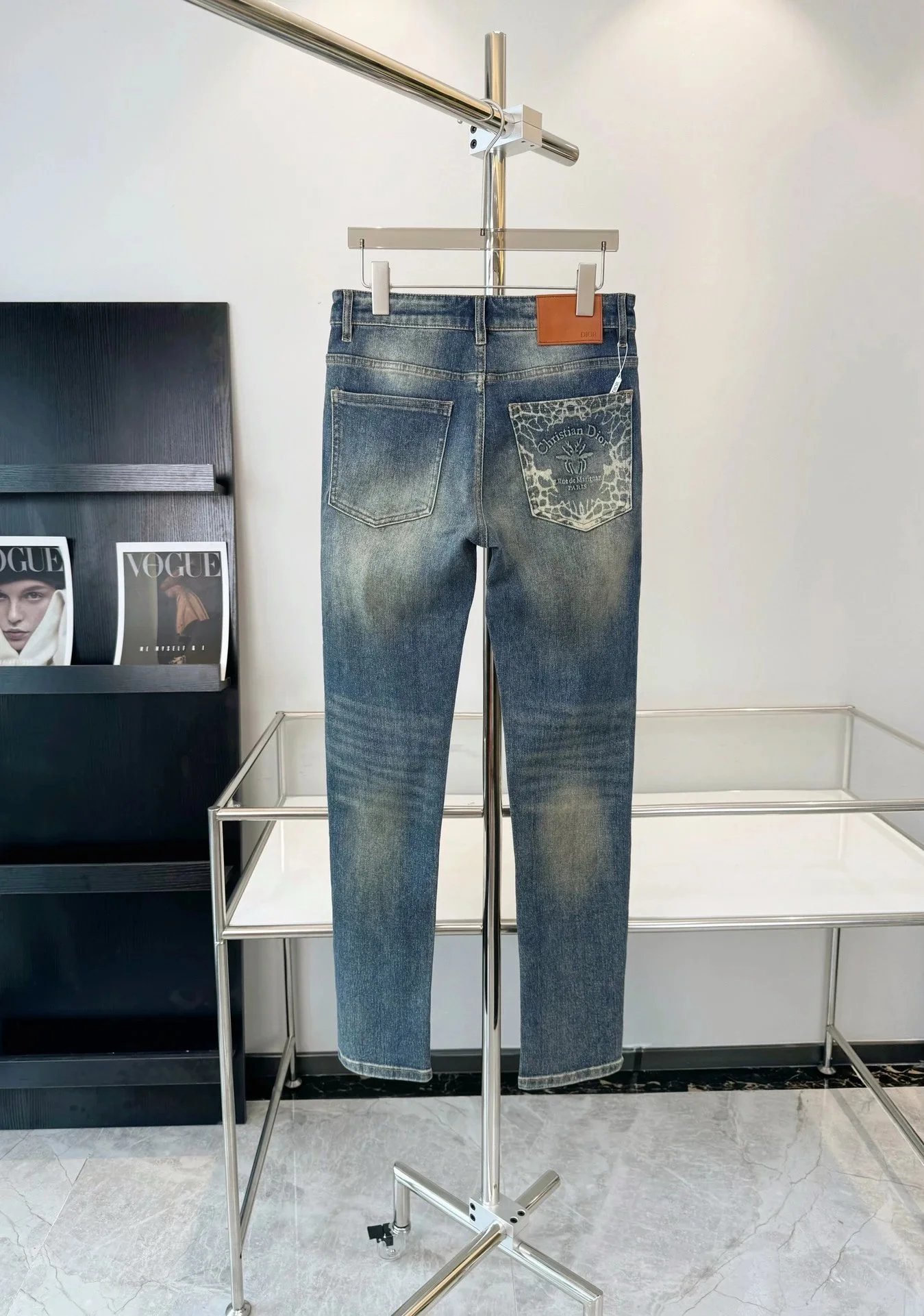 09 09