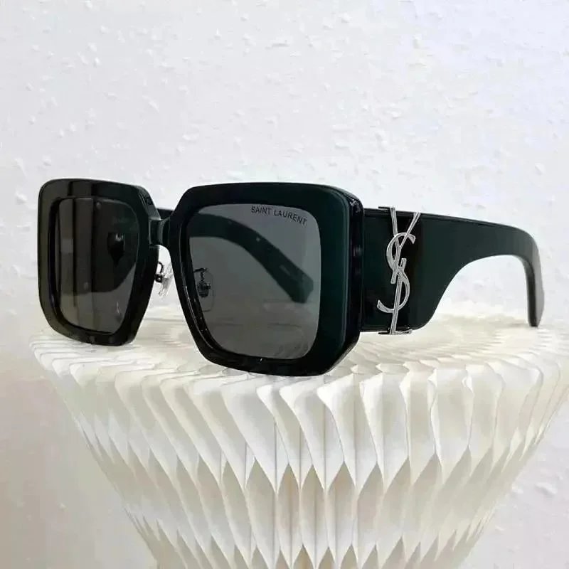 19黑色006 19黑色006