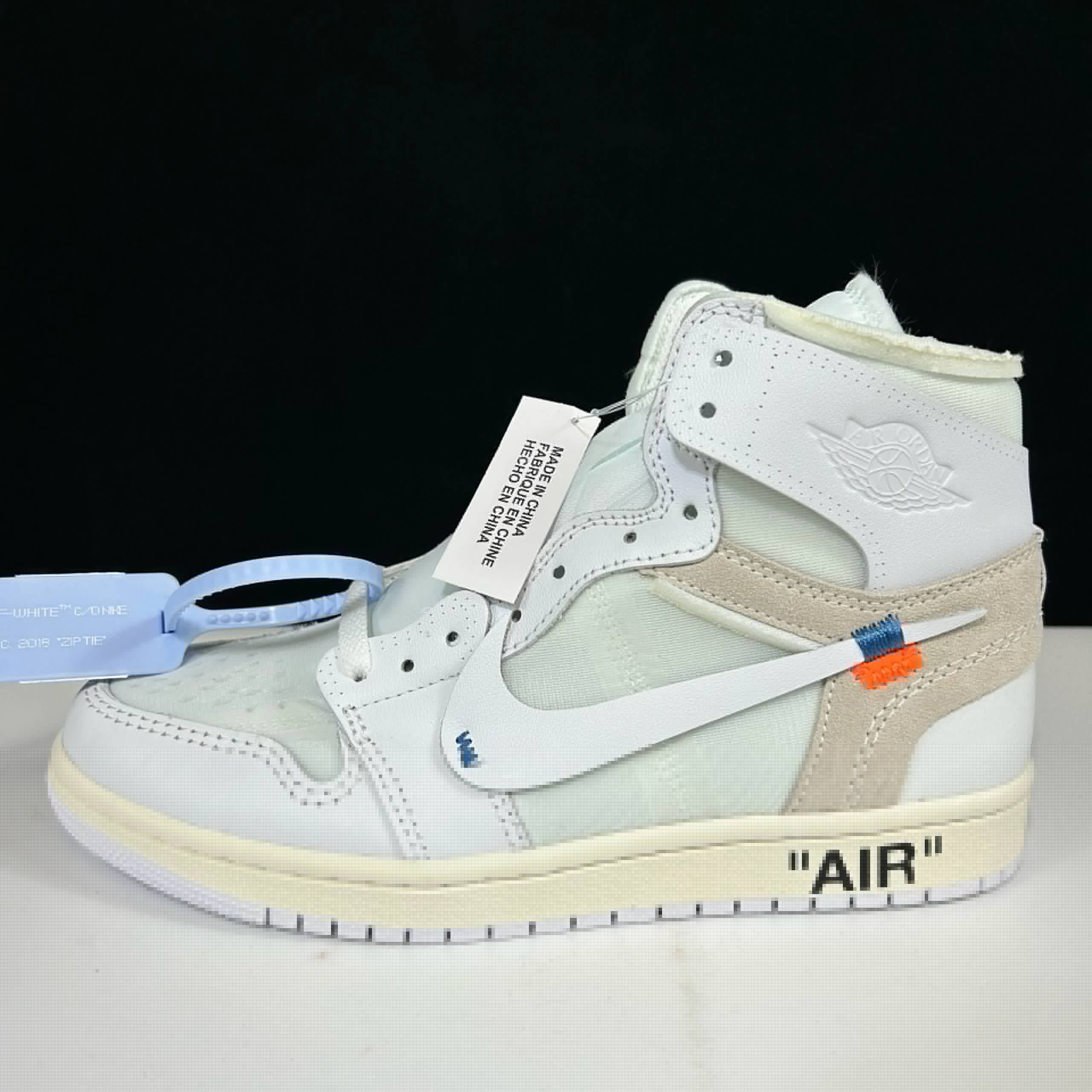 Aj1 OW 联名白色 AQ0818-100 Aj1 OW 联名白色 AQ0818-100