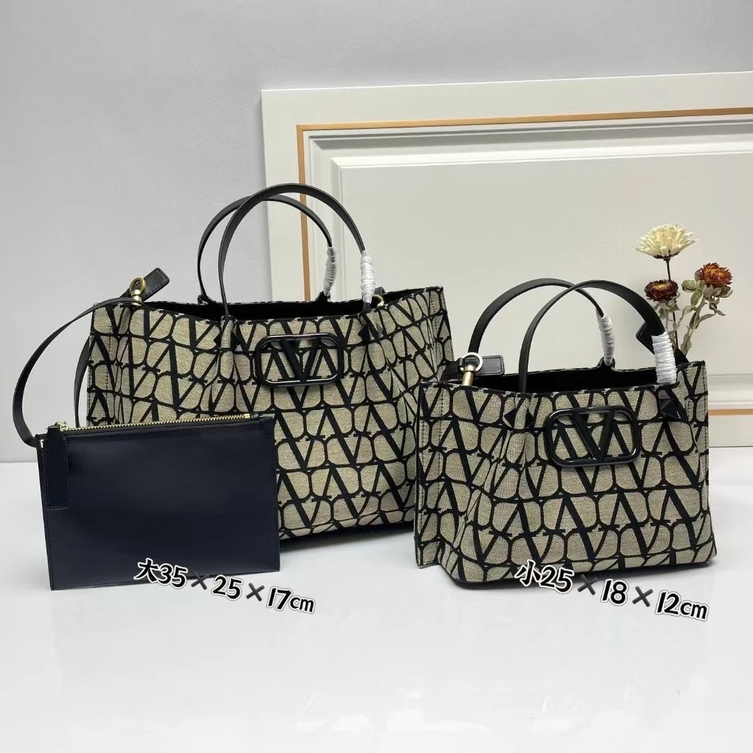 黑色 黑色