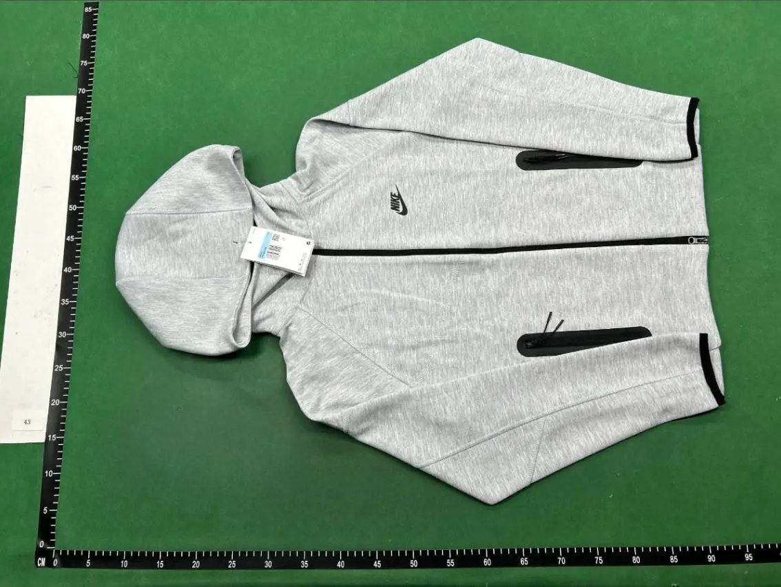 25 25