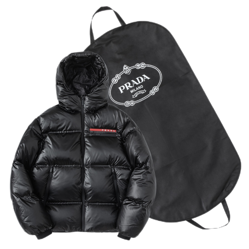 连帽短款羽绒服字母标亮黑色 连帽短款羽绒服字母标亮黑色