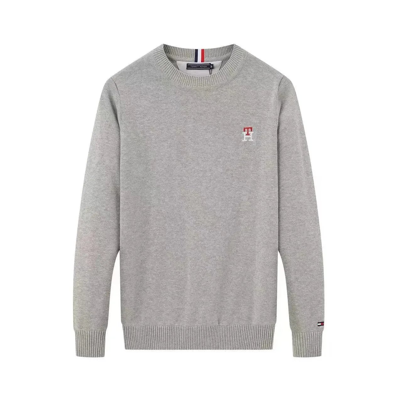 灰色圆领 灰色圆领