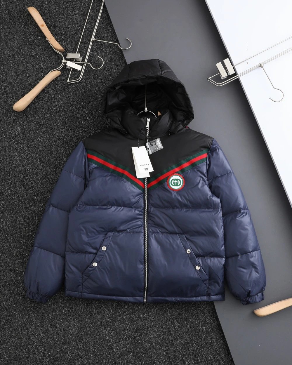 5 5