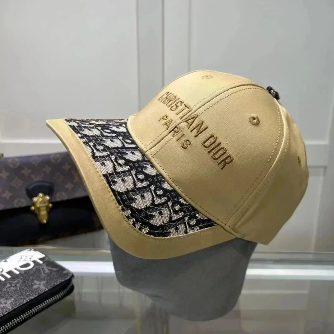 9 9