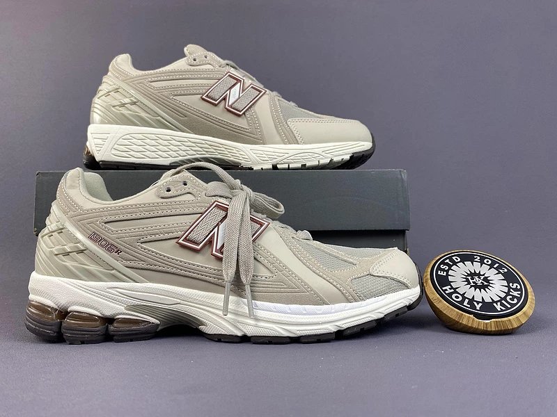 06 06