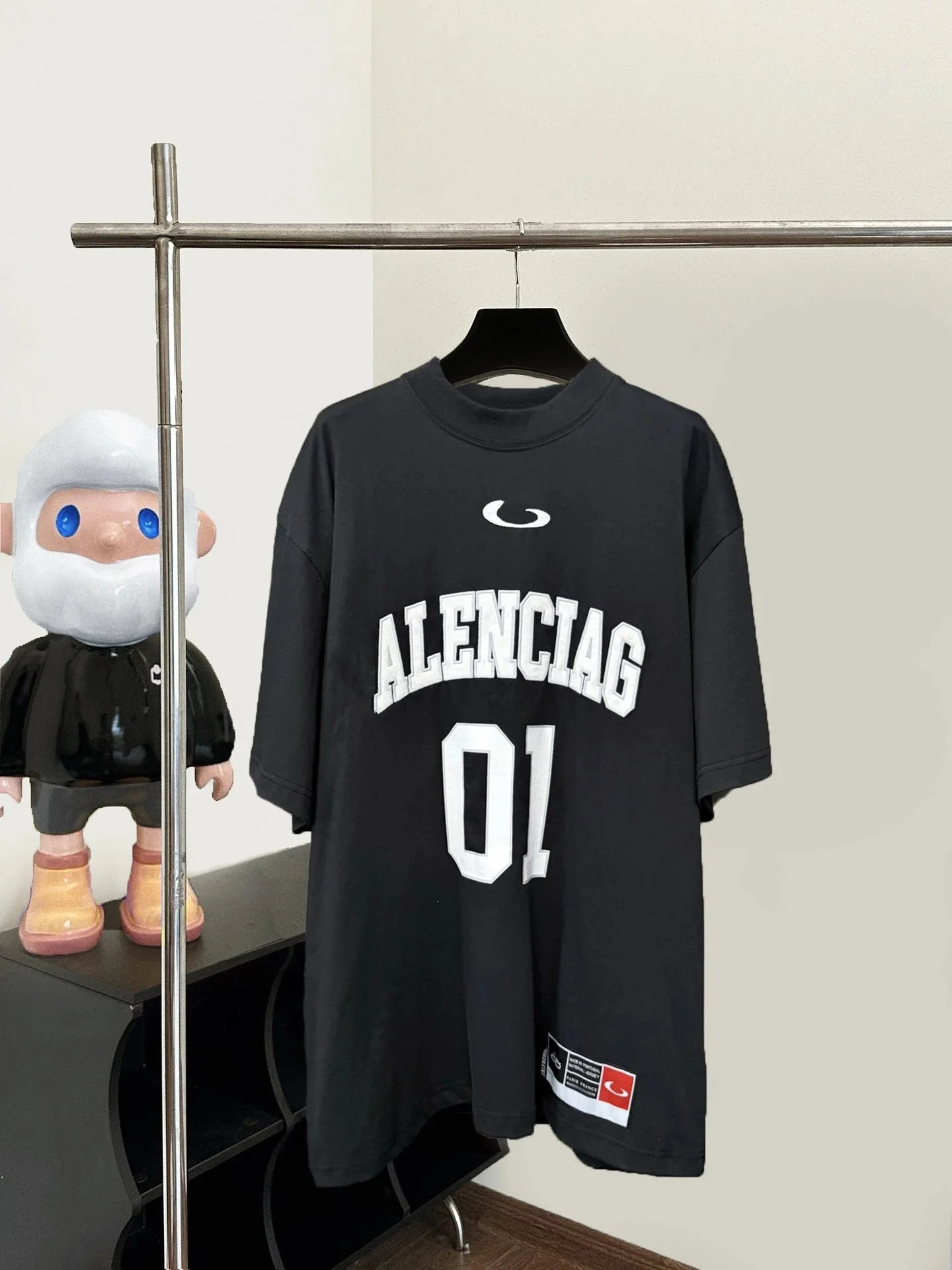 黑 黑