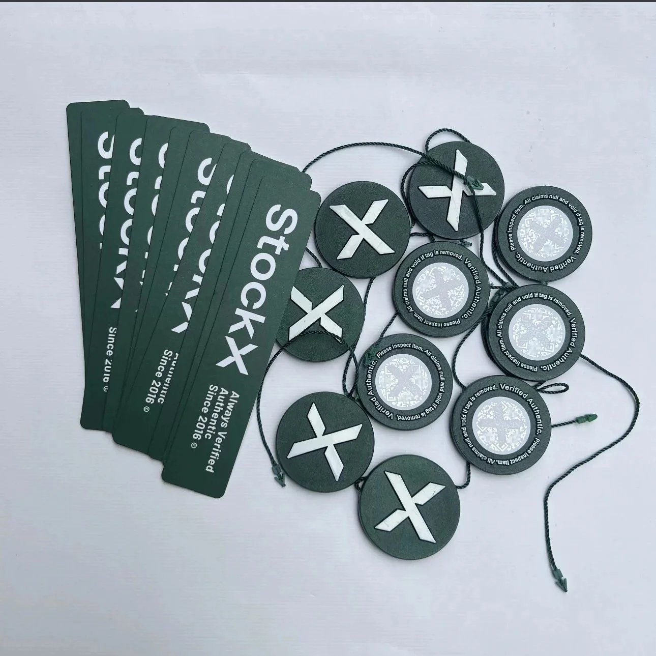 1PCS StockX tag 1PCS StockX tag