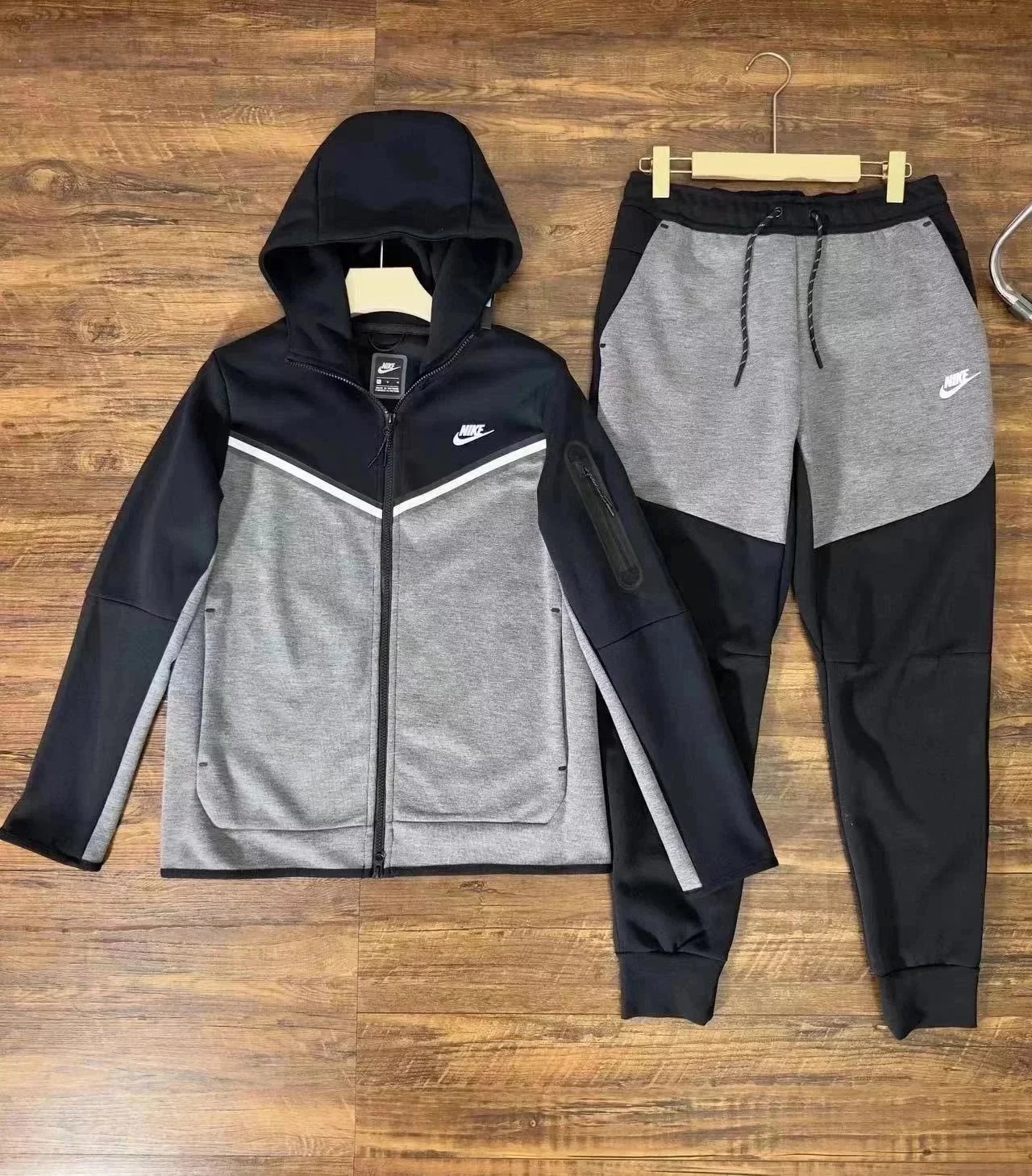 7 7