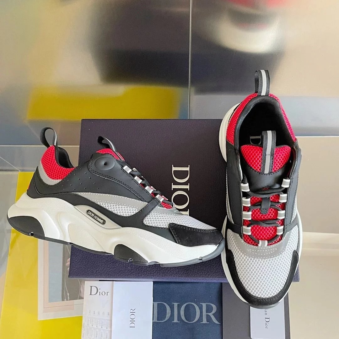 8 8