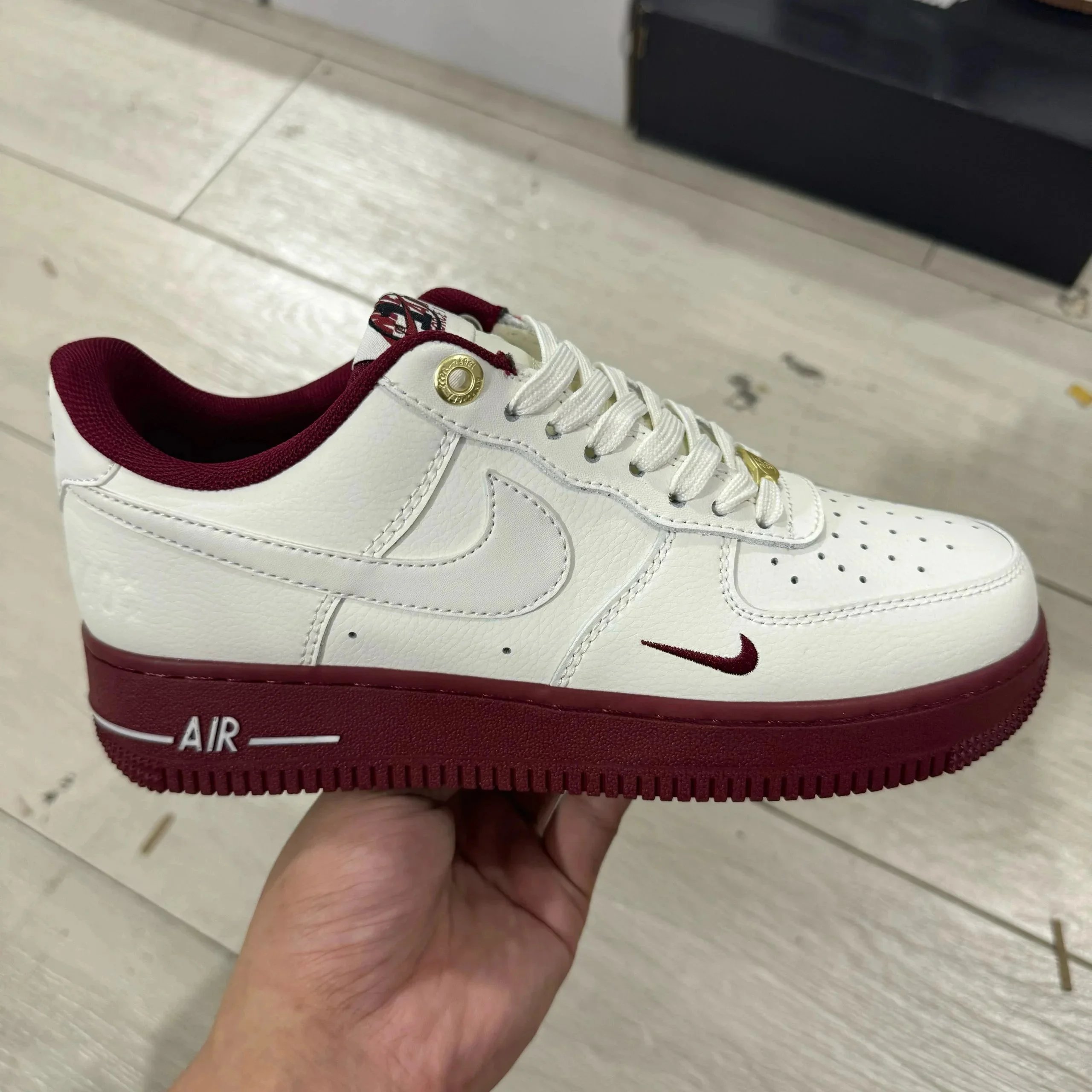 酒红 酒红